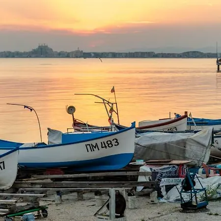 Geniko Апартаменты