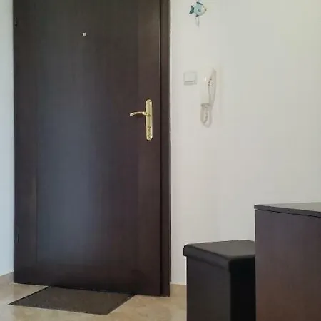 Geniko Апартаменты *