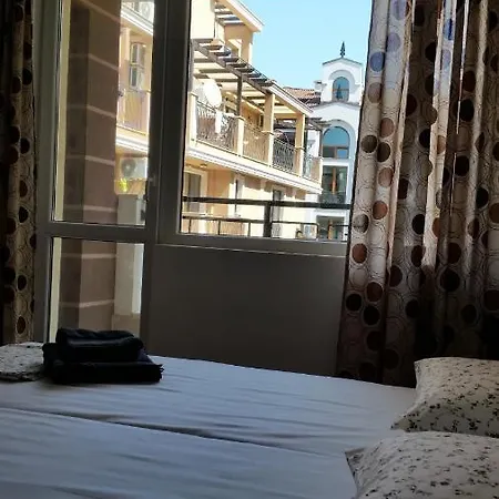 Apartment Geniko